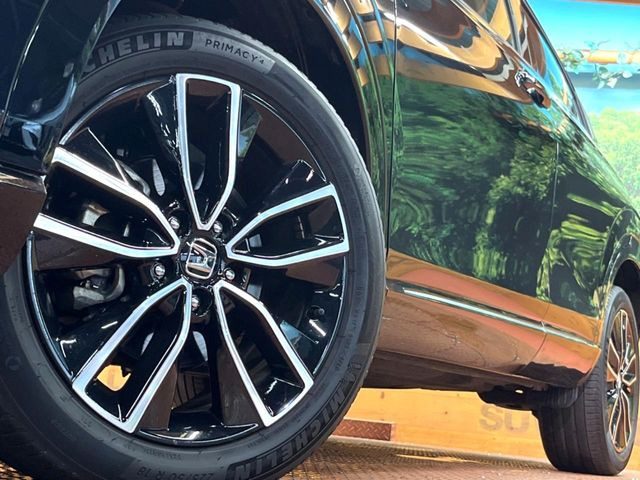 ホンダ ヴェゼル 1.5 e:HEV Z の中古車詳細 (17,179km, クリスタル