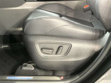 残価設定型クレジットをご用意しております。車両価格の一部をあらかじめ残価として据え置き、残りの金額を分割払いとするプランです。 詳しくはスタッフにお問合せください。
