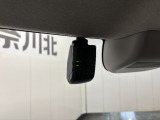 純正のドライブレコーダーを装備!!万が一の時にはしっかりと映像が残ります!煽り運転や事故が多いこのご時世。安心の為には着いていて欲しいオプション装備ですね♪