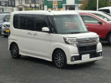 遠方のお客様も是非お問い合わせ下さい。提携陸送会社にて全国ご自宅納車可能です。勿論お客様の大切なお車を細心の注意を払いご納車させて頂きます。金額、納期等も是非ご相談下さい。