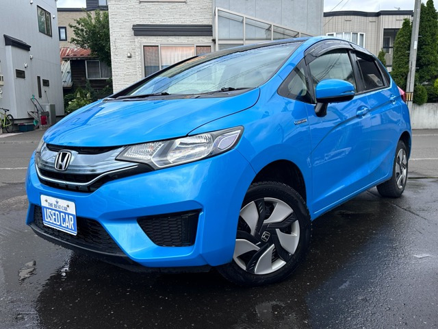 フィット 1.5 ハイブリッド Fパッケージ 4WD Gathersナビ Bluetoothオーディオ