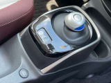 運転席まわりの画像です。