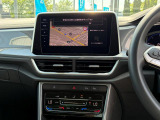 タッチパネルの純正ナビゲーション「ディスカバープロ」。Bluetooth、App-Connectなどの機能を搭載しています。