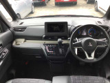 後席から運転席全景、付属品へのご質問もお待ちしております。