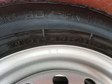 タイヤサイズは145/80R12になります☆
