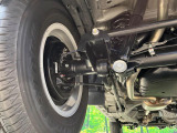 お車を安心してお乗りいただく為には、足回りの定期点検が欠かせません。サービスサポート(有償保証)では無料点検もご提供しており、安心のカーライフをお過ごしいただけるサポート体制が整っています。