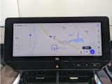 純正ナビを装備。タッチパネル式で使いやすく、お出かけもラクラクです。
