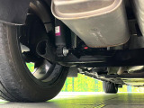 お車を安心してお乗りいただく為には、足回りの定期点検が欠かせません。サービスサポート(有償保証)では無料点検もご提供しており、安心のカーライフをお過ごしいただけるサポート体制が整っています。