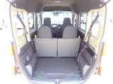 ◆定員乗車時のカーゴルームです。普段のお買い物の荷物やたくさんの収納が可能です。