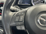 ◆ステアリングスイッチ◆運転中でも、ナビやODOメータをステアリングから操作することができる便利な機能です!
