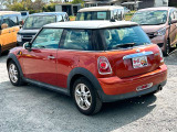 当店では軽自動車から普通車まで幅広くオールメーカーの車種・色・グレードを豊富に揃えております。