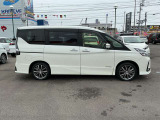 セレナ 1.2 e-POWER ハイウェイスターV 