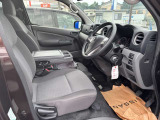 運転席はこんなです。