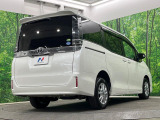 弊社では、全車『修復歴なし』のお車のみ取り扱っております。専任バイヤーによる厳選した仕入れの後、入庫後の車両チェックを行い、ネクステージが認定した高品質な中古車をご提供しております。