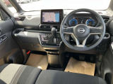 納車から1ヶ月を目安に無料点検を受けていただけます。(最寄りの日産のお店でも可能です)