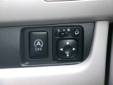 アイドリングストップ機能付き♪燃費を向上させて、無駄な排出ガスを抑えます☆停車時も、ハンドルを動かすかブレーキを離せば始動しますので簡単です♪(機能OFFにも出来ます)
