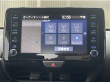 ディスプレイオーディオを装備。スマホと車をつなぐことで、これまでのナビに加えていろんなサービスが楽しめます。