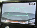 バックモニターが装備されていますので、後方視界もしっかり確保出来ます!車庫入れが苦手な方も安心のアイテム!!