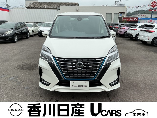 セレナ 1.2 e-POWER ハイウェイスターV 