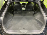 後席を格納すると、これだけの広さが!シーンに合わせたシートアレンジで、大きな荷物も積むことが出来ます♪