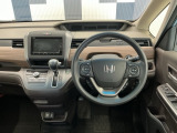 運転しやすいインパネ周りです!見やすいレイアウトで快適なドライブをサポートします!