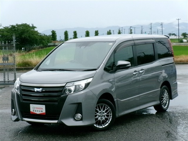 ノア 1.8 ハイブリッド Si W×B