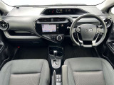 車内は専門業者によるルームクリーニング済でピカピカになっております!