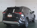 悪路や雪道にも強いSUV!高い走行性能と使いやすさを兼ね備えたモデルです。