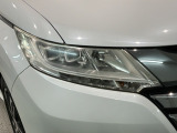 LEDヘッドライトは、点灯の瞬間から最大光量を発揮し、突然暗くなるトンネルなどでの安定感を高めます。