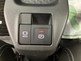 3.「認定中古車カルテ」は、走行距離や修復歴に加えてキズ・凹みの有無・状態や消耗品の交換、過去の整備状況がわかります。