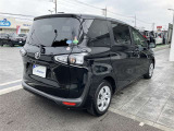 全国のトヨタディーラーにて保証が受けられるロングラン保証が1年間無料でつきます。別途費用にて3年間に延長できます。