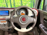 【純正革巻きステアリング】上質な革を使用することで、手にしっかり馴染みとても運転しやすいハンドルです♪