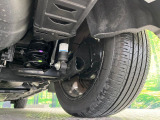 お車を安心してお乗りいただく為には、足回りの定期点検が欠かせません。サービスサポート(有償保証)では無料点検もご提供しており、安心のカーライフをお過ごしいただけるサポート体制が整っています。