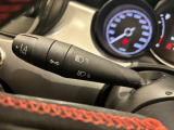 レーンデパーチャーウォーニング(車線逸脱警報)装備