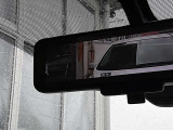 インテリジェントルームミラーです。クリアな後方視界で安全運転をサポートします。