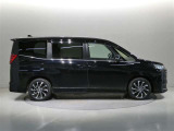 車検、整備、修理などアフターメンテナンスもトヨタカローラ愛知にお任せください。