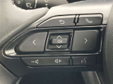 ブルートゥースに接続すれば、スマホに入れている音楽が聞けたり運転中に電話がかかってきてしまった場合もハンドルから電話を取ることができます!