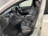大切な人に気持ちよく乗ってもらいたい・・・そんな気持ちを込めてお客様のカーライフに協力させてください。