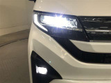 LEDヘッドライトです。デザイン性がよくとても明るいので、夜間の走行や悪天候でも安心です。しかも長寿命!