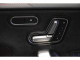 メルセデスの認定中古車「サーティファイドカー」では、専用のコールセンターにオペレータが24時間365日待機