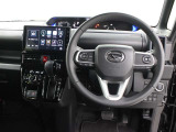 運転席廻りです。