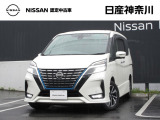 セレナ・1.2 e-POWER ハイウェイスター V セカンドスライドアップシート 7人乗り 2WD 入荷致しました!外装色はブリリアントホワイトパール(3P)〈#QAB〉です♪