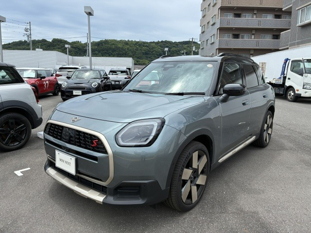 ミニカントリーマン S ALL4 DCT 4WD