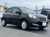 エマージェンシーブレーキ(衝突被害軽減ブレーキ)、フロントカメラが車両や歩行者を検知し警告音と共に衝突回避、軽減をアシストしてくれます。