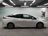 納車前に自社整備工場で点検整備を実施。納車から1年間の全国トヨタロングラン保証付きですので、ご安心してお乗りいただけます!