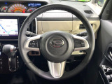 【純正革巻きステアリング】上質な革を使用することで、手にしっかり馴染みとても運転しやすいハンドルです♪