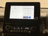 いまや必須装備「ナビゲーション」搭載!知らない場所にスイスイッとドライブ。もう、これなしではハンドルを握れませんね!でも運転中の操作は危険ですのでご注意ですね☆