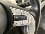 【アダプティブ・クルーズ・コントロール】予め設定した車速内でクルマが自動的に加減速。 前走車との適切な車間距離を維持しながら追従走行し、高速道路でのドライバーの疲労を軽減してくれる嬉しい機能付♪