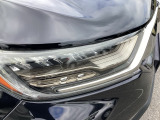 明るくて長寿命のLEDヘッドライト採用