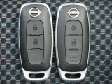 『インテリジェントキ-』機械的な鍵を使用せずに車両のドアの施錠/解錠、エンジン始動が可能なシステムです!
